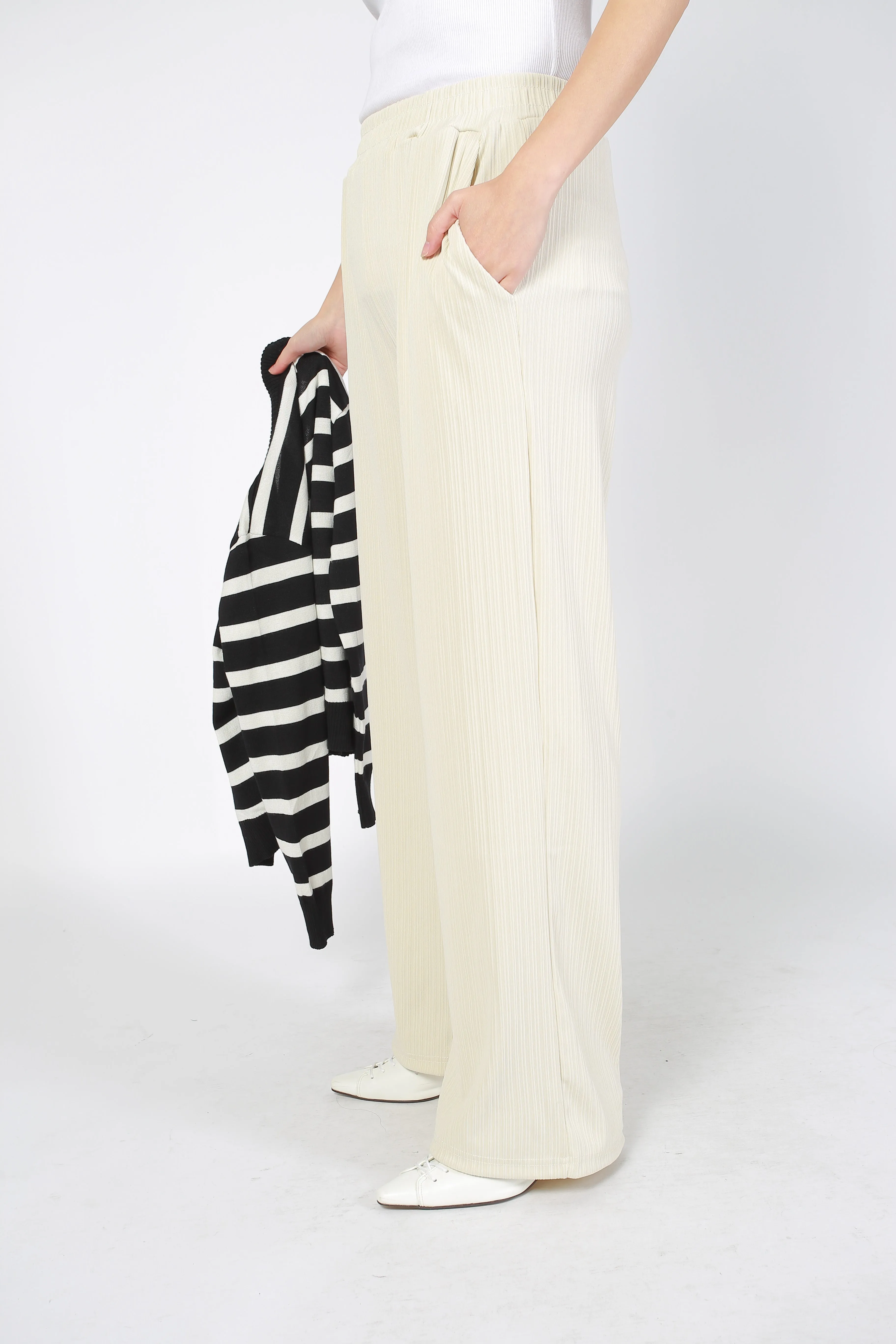 Comfy Ribbed Drape Pants Ivory