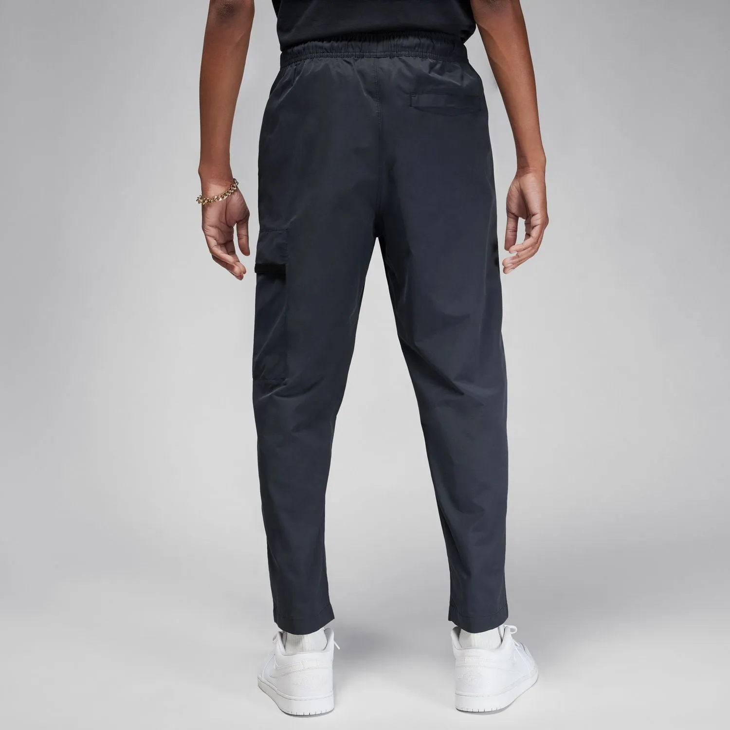 Essential Woven Pant - Mens