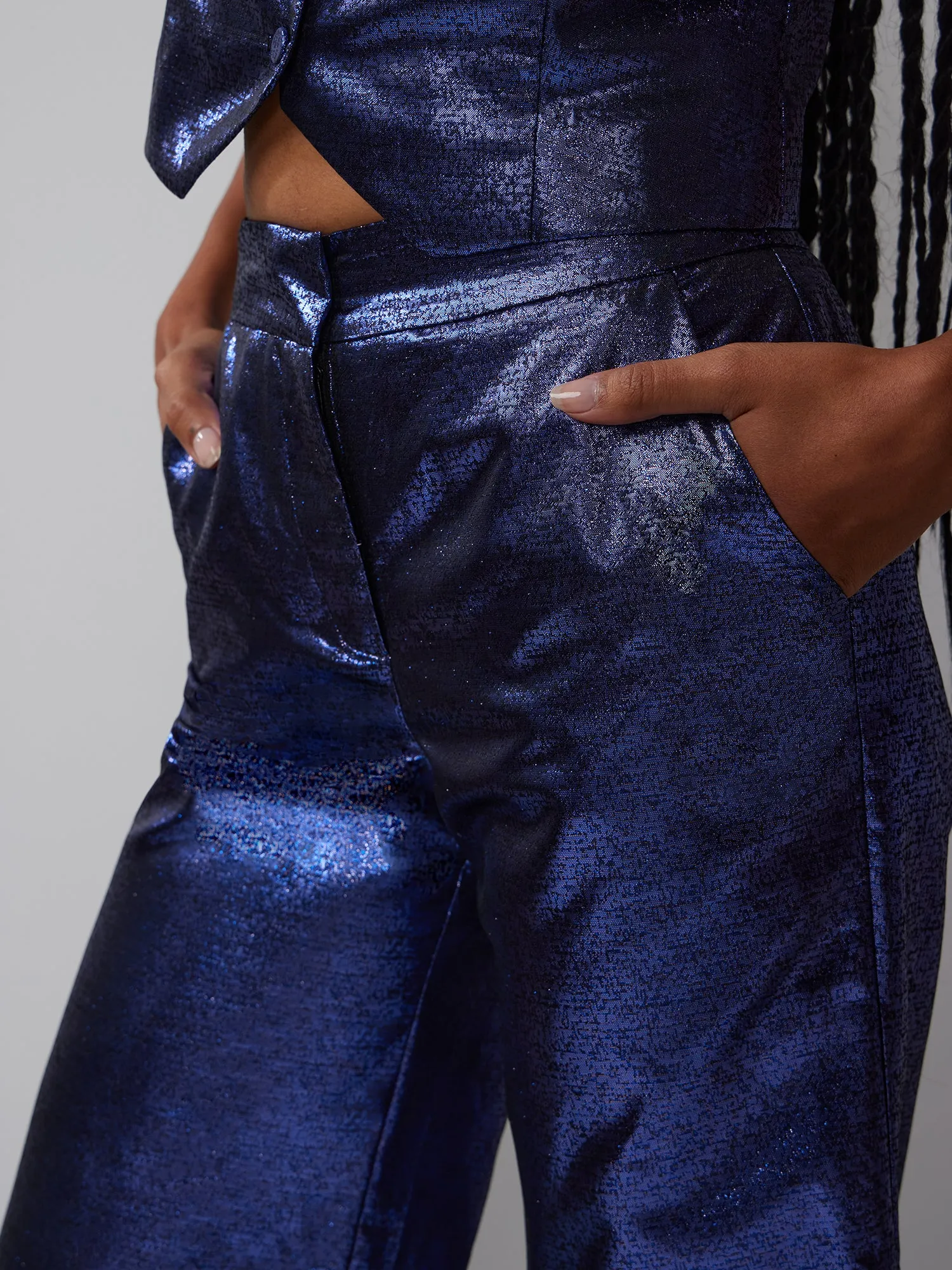 High Rise Metallic Accent Pant