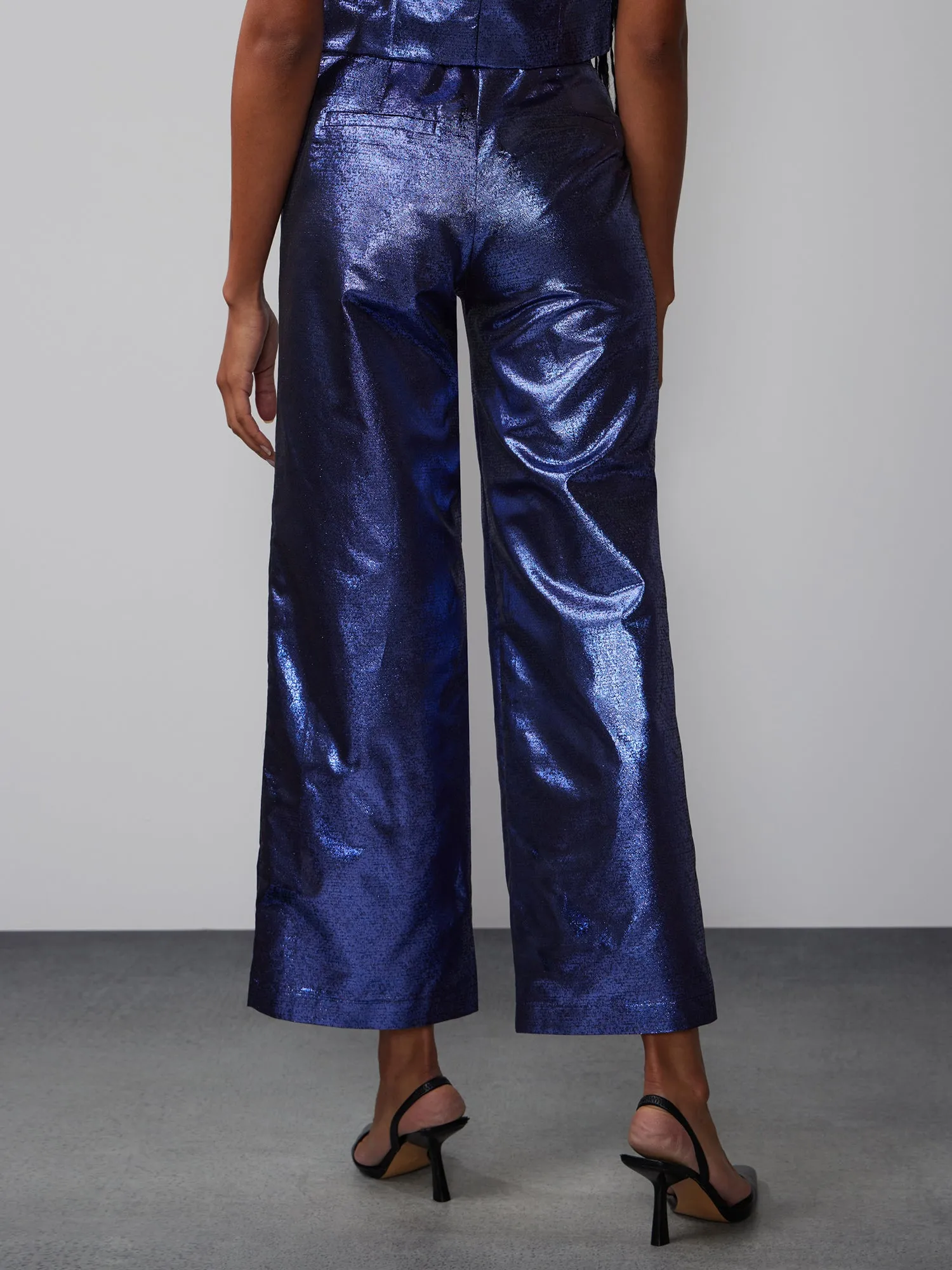 High Rise Metallic Accent Pant