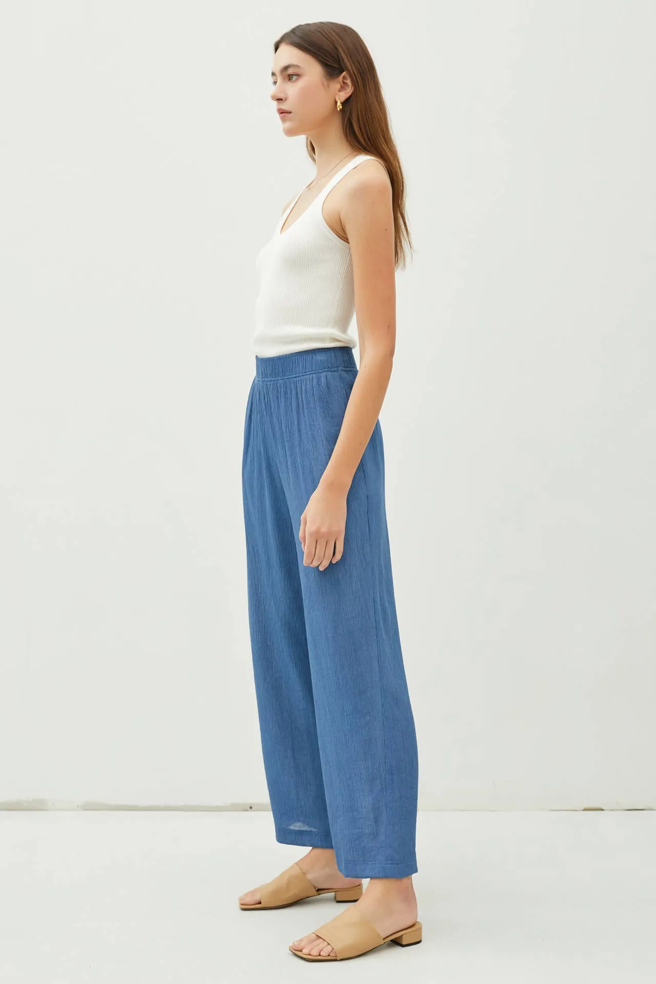 LIGHTWEIGHT RAYON BLEND PULL ON WIDE LEG PANTS