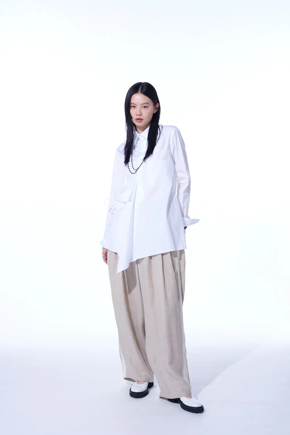 LINEN GAUZE DUAL FABRIC 12-PLEATED PANTS WITH SIDE TAPE