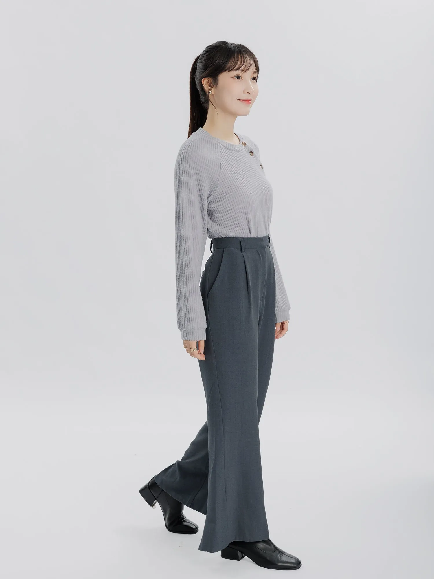 Petal Back Slit Bootcut Pants