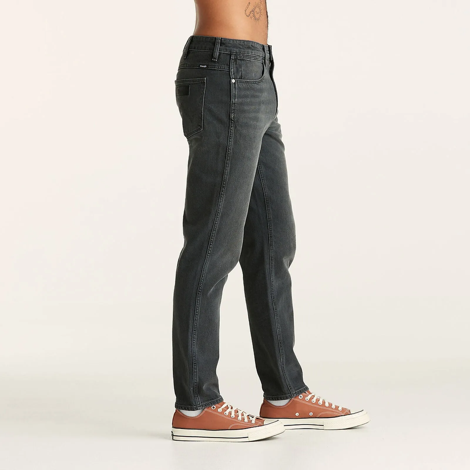 Spencer Relaxed Tapered Jean | Smokey