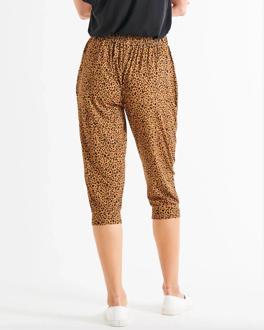 Tokyo 3/4 Pant by Betty Basics - Wild