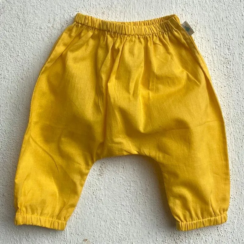 UNISEX ORGANIC PATANG JHABLA WITH YELLOW PANTS