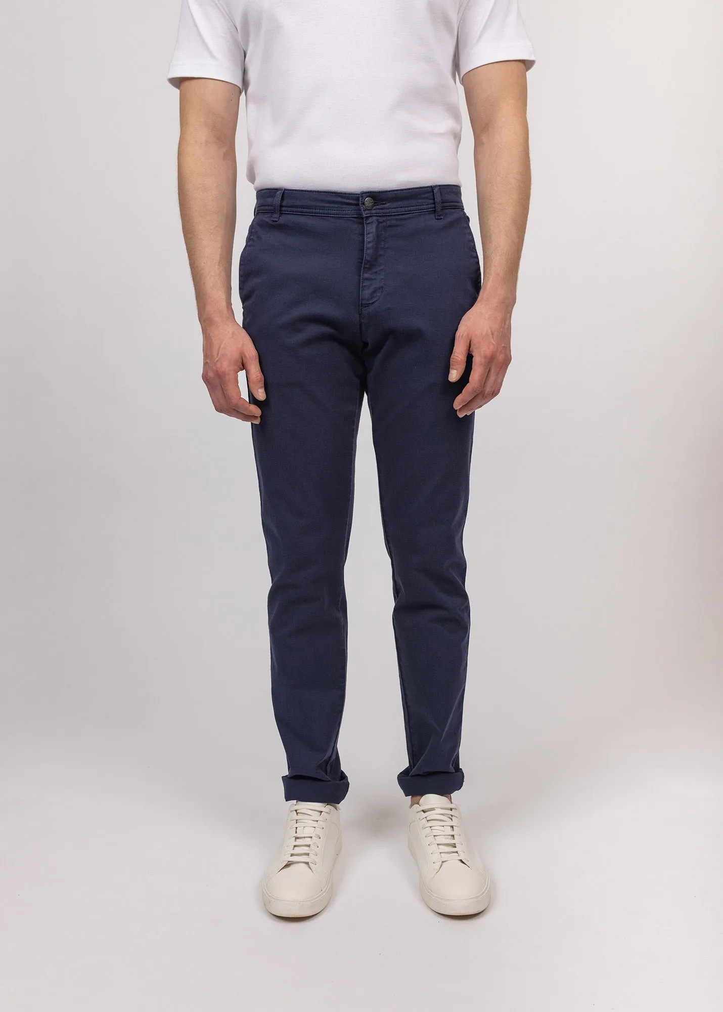 Voile Eté chino pants - in stretch cotton twill (MARINE)